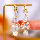 Brinco Longo de Brilhante e Cristal